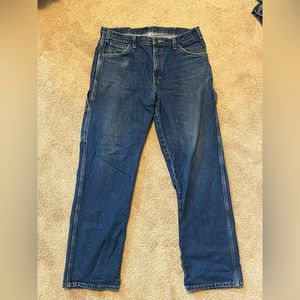 Relaxed fit blue jeans